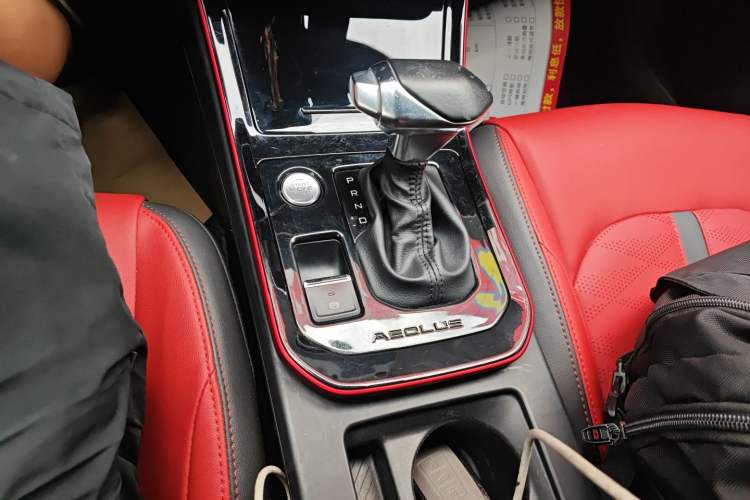 Used Dongfeng Aeolus Yixuan GS 2021 230T Automatic Zuiyao Wushu Edition Gear Lever