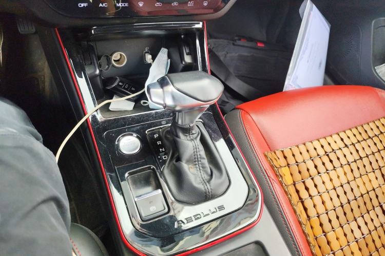 Used Dongfeng Aeolus Yixuan GS 2021 230T Automatic Zuiyao Wushu Edition Gear Lever