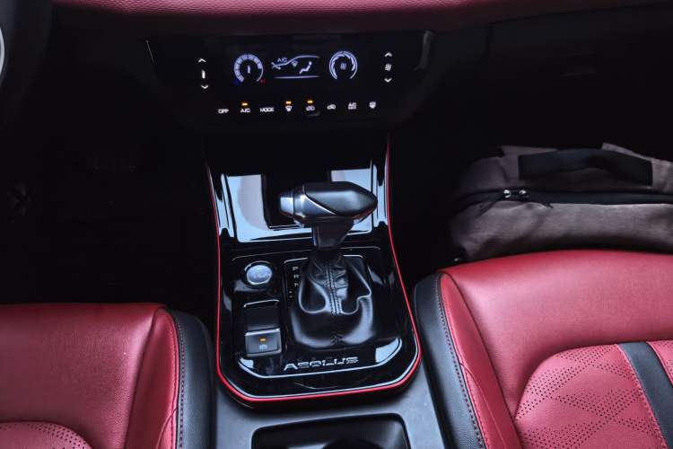 Used Dongfeng Aeolus Yixuan GS 2021 230T Automatic Zuiyao Wushu Edition Gear Lever