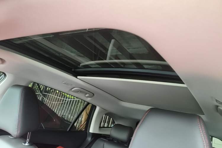 Used Dongfeng Aeolus Yixuan GS 2021 230T Automatic Star-Chasing Warrior Edition Headliner