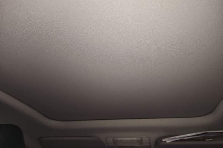 Used Dongfeng Aeolus Yixuan GS 2021 230T Automatic Star-Chasing Warrior Edition Headliner