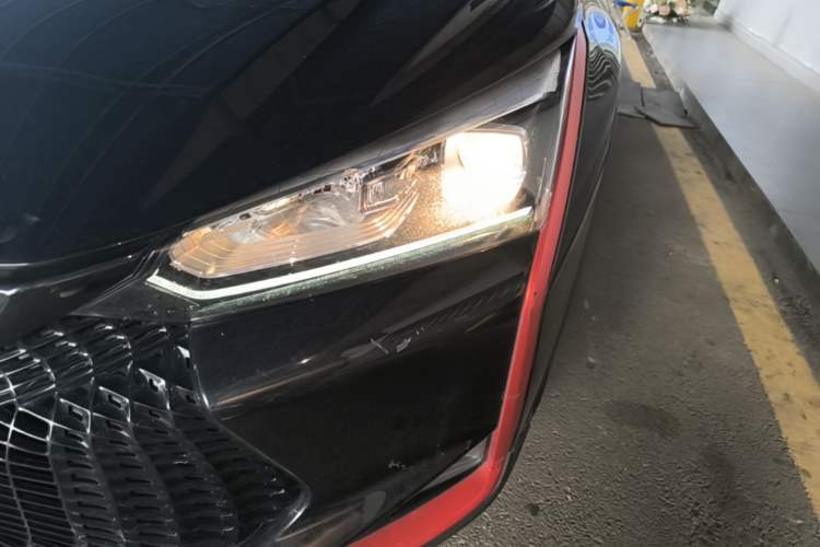 Used Dongfeng Aeolus Yixuan GS 2021 230T Automatic Star-Chasing Warrior Edition Left Front Headlight