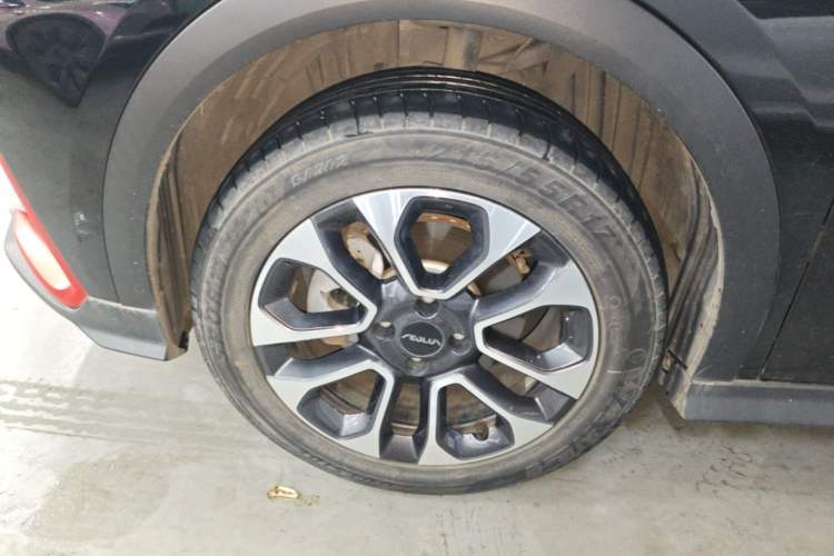 Used Dongfeng Aeolus Yixuan GS 2021 230T Automatic Zuiyao Wushu Edition Left Front Wheel Hub