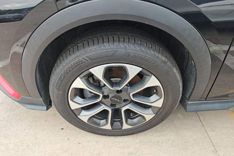 Used Dongfeng Aeolus Yixuan GS 2021 230T Automatic Zuiyao Wushu Edition Left Front Wheel Hub