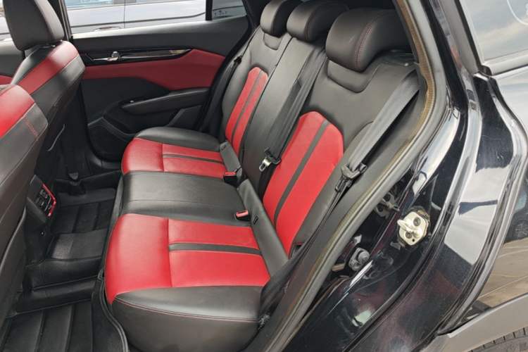 Used Dongfeng Aeolus Yixuan GS 2021 230T Automatic Zuiyao Wushu Edition Left Rear Seat