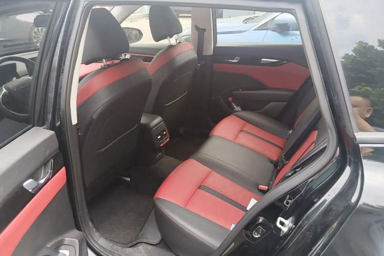 Used Dongfeng Aeolus Yixuan GS 2021 230T Automatic Star-Chasing Warrior Edition Left Rear Seat