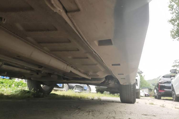 Used Dongfeng Aeolus Yixuan GS 2021 230T Automatic Zuiyao Wushu Edition Left Side Sill