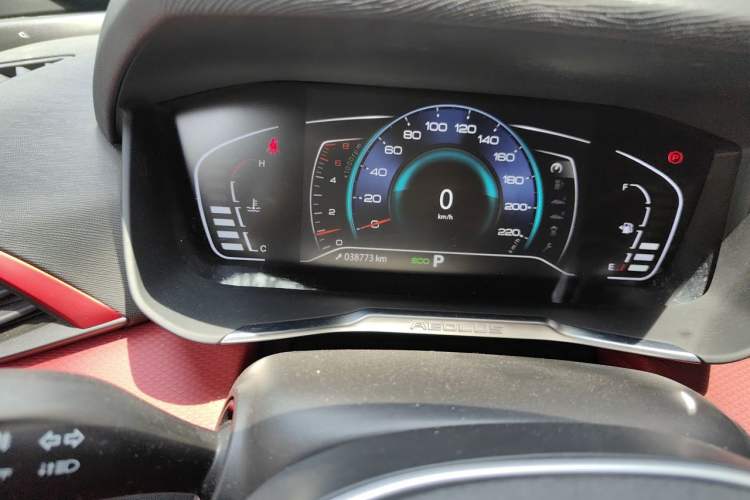 Used Dongfeng Aeolus Yixuan GS 2021 230T Automatic Chasing Moon Samurai Edition Odometer Close Up