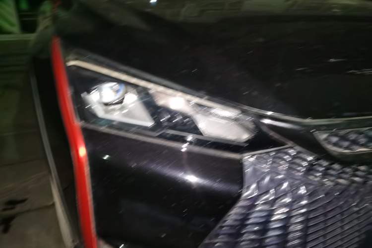 Used Dongfeng Aeolus Yixuan GS 2021 230T Automatic Zuiyao Wushu Edition Right Front Headlight