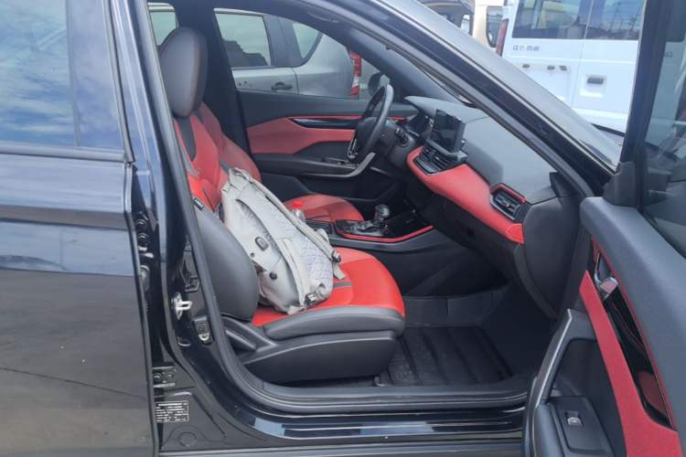 Used Dongfeng Aeolus Yixuan GS 2021 230T Automatic Zuiyao Wushu Edition Right Front Seat