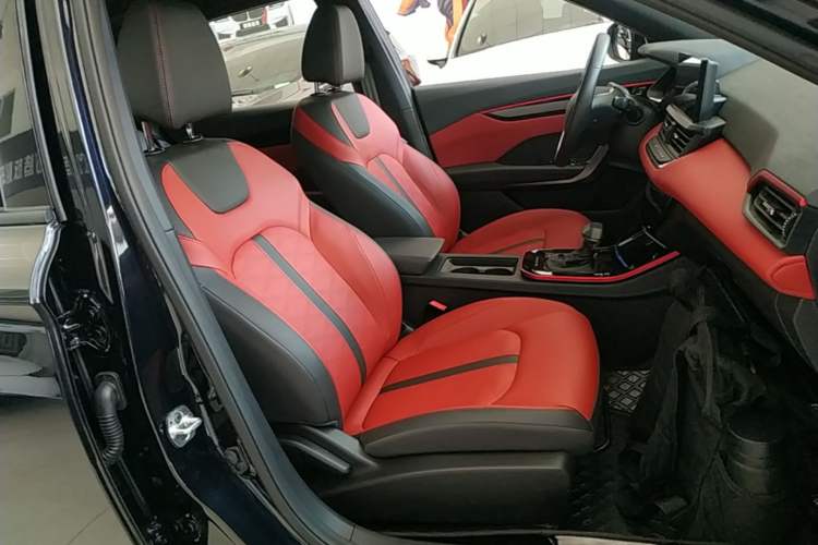 Used Dongfeng Aeolus Yixuan GS 2021 230T Automatic Zuiyao Wushu Edition Right Front Seat