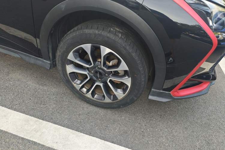 Used Dongfeng Aeolus Yixuan GS 2021 230T Automatic Zuiyao Wushu Edition Right Front Wheel Hub