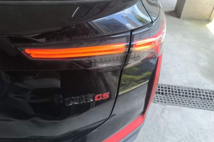 Used Dongfeng Aeolus Yixuan GS 2021 230T Automatic Zuiyao Wushu Edition Right Rear Taillight