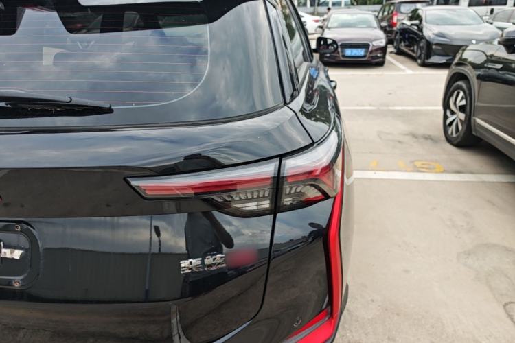 Used Dongfeng Aeolus Yixuan GS 2021 230T Automatic Zuiyao Wushu Edition Right Rear Taillight
