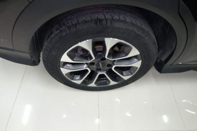 Used Dongfeng Aeolus Yixuan GS 2021 230T Automatic Zuiyao Wushu Edition Right Rear Wheel Hub