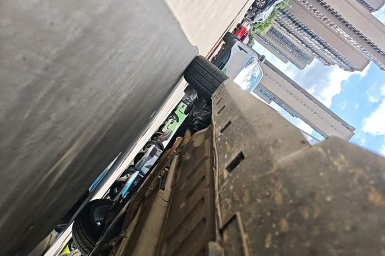 Used Dongfeng Aeolus Yixuan GS 2021 230T Automatic Zuiyao Wushu Edition Right Side Sill