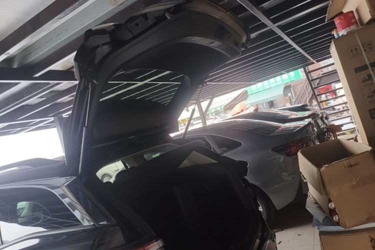 Used Dongfeng Aeolus Yixuan GS 2021 230T Automatic Star-Chasing Warrior Edition Trunk