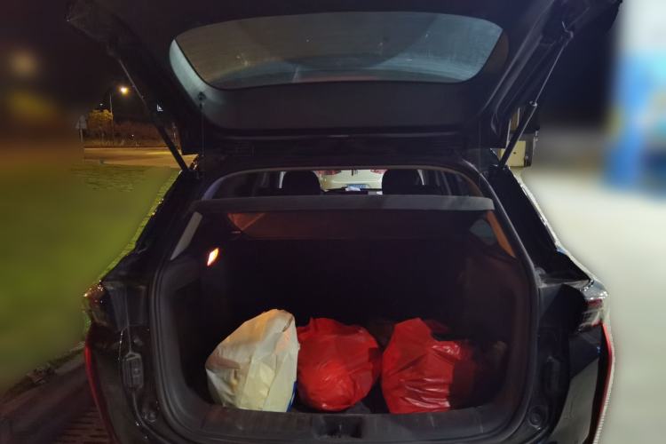 Used Dongfeng Aeolus Yixuan GS 2021 230T Automatic Star-Chasing Warrior Edition Trunk