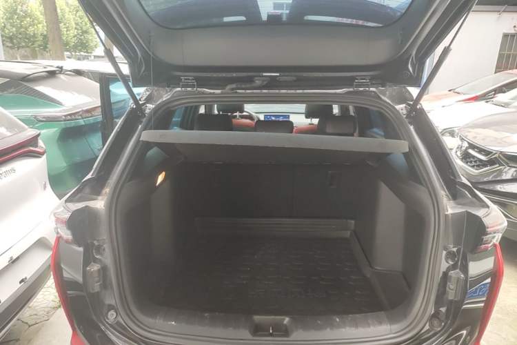 Used Dongfeng Aeolus Yixuan GS 2021 230T Automatic Zuiyao Wushu Edition Trunk