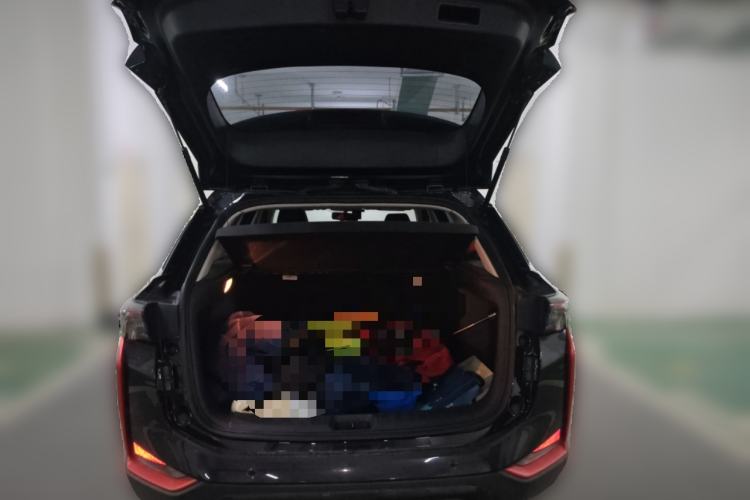 Used Dongfeng Aeolus Yixuan GS 2021 230T Automatic Star-Chasing Warrior Edition Trunk
