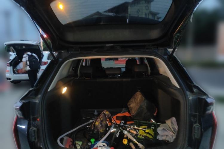 Used Dongfeng Aeolus Yixuan GS 2021 230T Automatic Star-Chasing Warrior Edition Trunk