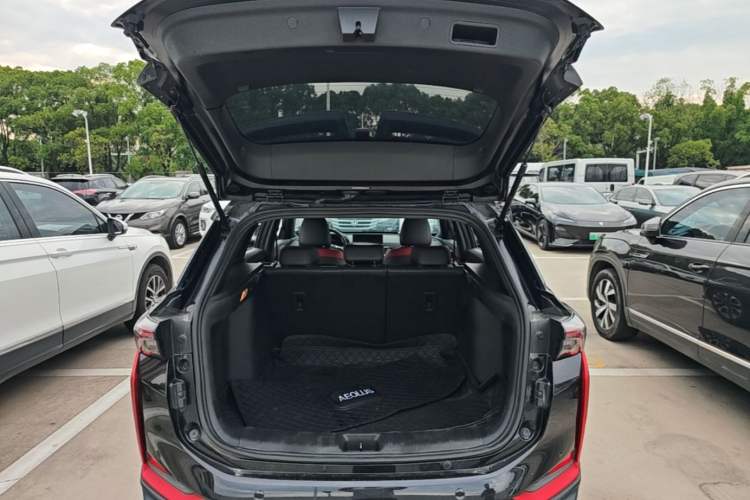 Used Dongfeng Aeolus Yixuan GS 2021 230T Automatic Zuiyao Wushu Edition Trunk
