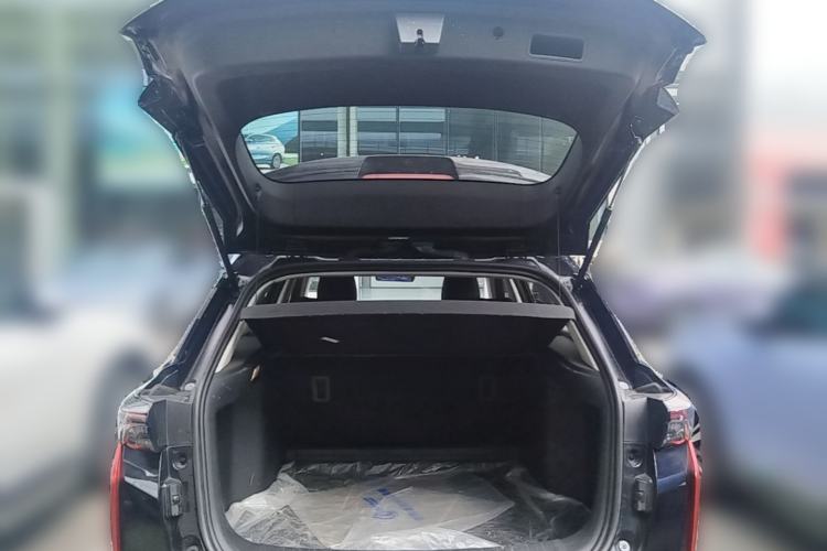 Used Dongfeng Aeolus Yixuan GS 2021 230T Automatic Star-Chasing Warrior Edition Trunk