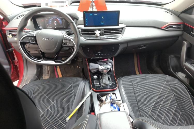 Used Dongfeng Aeolus Yixuan GS 2021 230T Automatic Chasing the Moon Edition Center Console