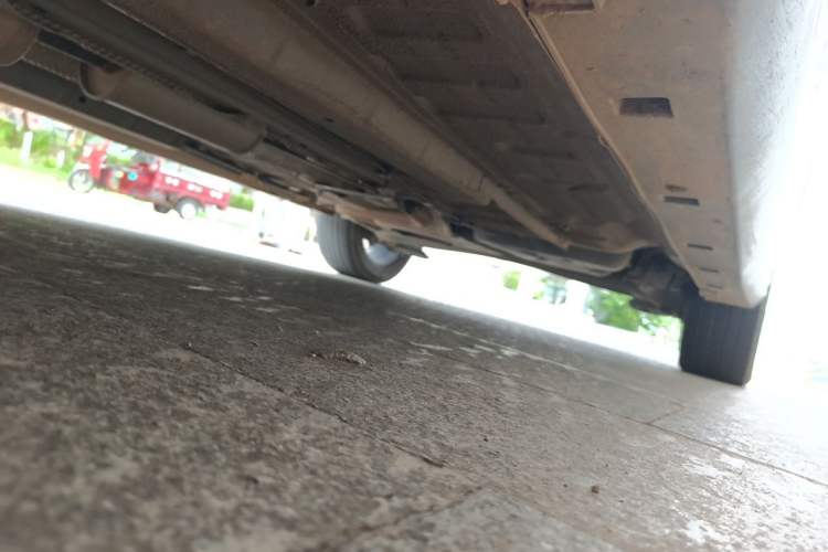 Used Dongfeng Aeolus Yixuan GS 2021 230T Automatic Chasing the Moon Edition Chassis Front Left