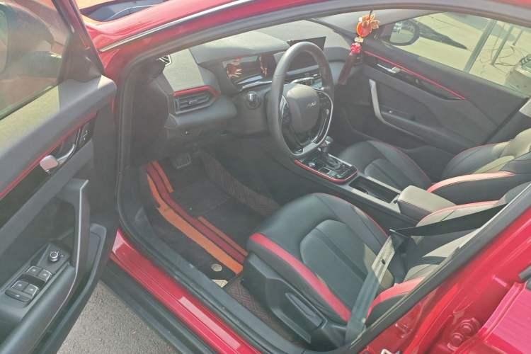 Used Dongfeng Aeolus Yixuan GS 2021 230T Automatic Star-Chasing Edition Driver Seat
