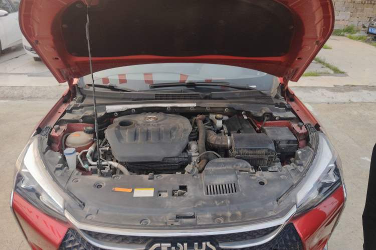 Used Dongfeng Aeolus Yixuan GS 2021 230T Automatic Star-Chasing Edition Engine Bay