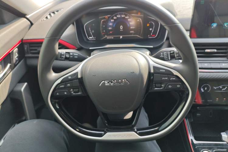 Used Dongfeng Aeolus Yixuan GS 2021 230T Automatic Star-Chasing Edition Steering Wheel