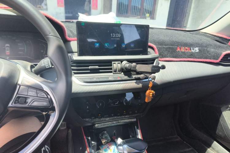 Used Dongfeng Aeolus Yixuan GS 2021 230T Automatic Chasing the Moon Edition Audio And AC Panel