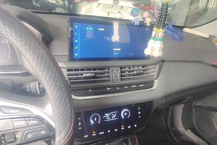 Used Dongfeng Aeolus Yixuan GS 2021 230T Automatic Star-Chasing Edition Audio And AC Panel