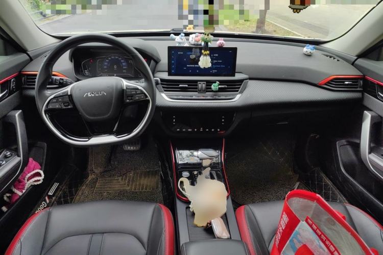 Used Dongfeng Aeolus Yixuan GS 2021 230T Automatic Star-Chasing Edition Center Console
