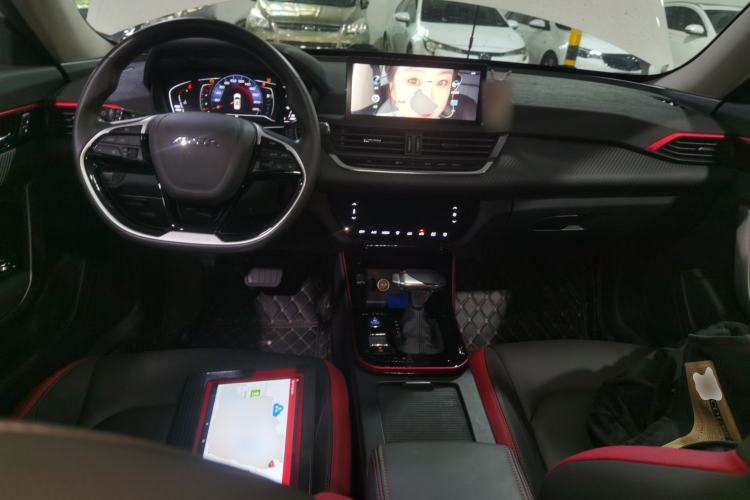 Used Dongfeng Aeolus Yixuan GS 2021 230T Automatic Star-Chasing Edition Center Console