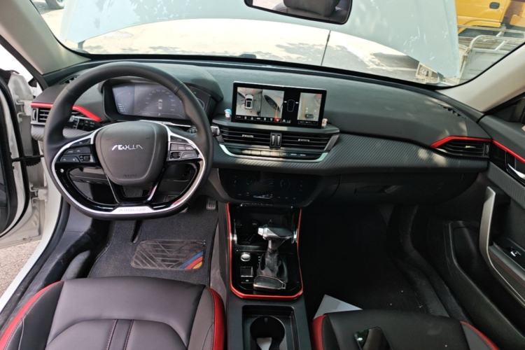 Used Dongfeng Aeolus Yixuan GS 2021 230T Automatic Star-Chasing Edition Center Console