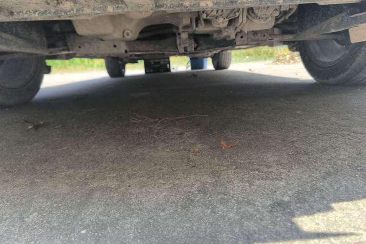 Used Dongfeng Aeolus Yixuan GS 2021 230T Automatic Chasing the Moon Edition Chassis Front