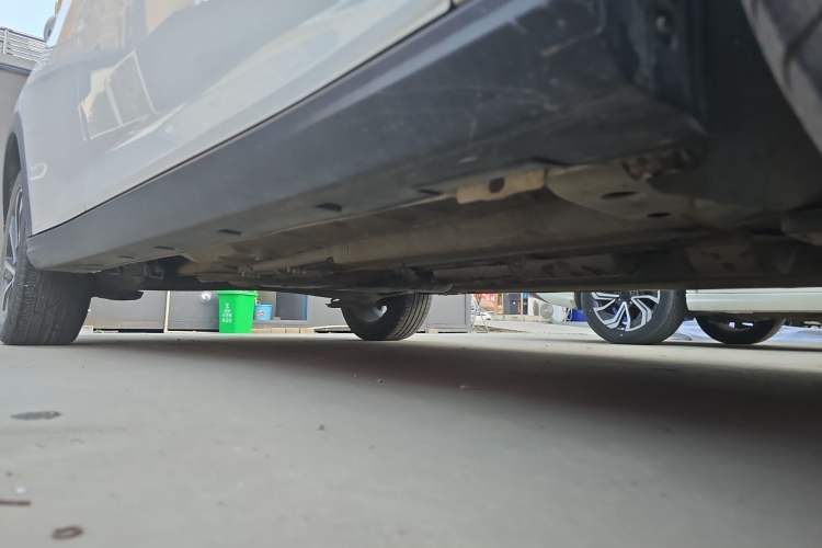 Used Dongfeng Aeolus Yixuan GS 2021 230T Automatic Star-Chasing Edition Chassis Front Right