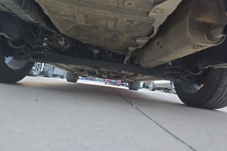 Used Dongfeng Aeolus Yixuan GS 2021 230T Automatic Star-Chasing Edition Chassis Rear