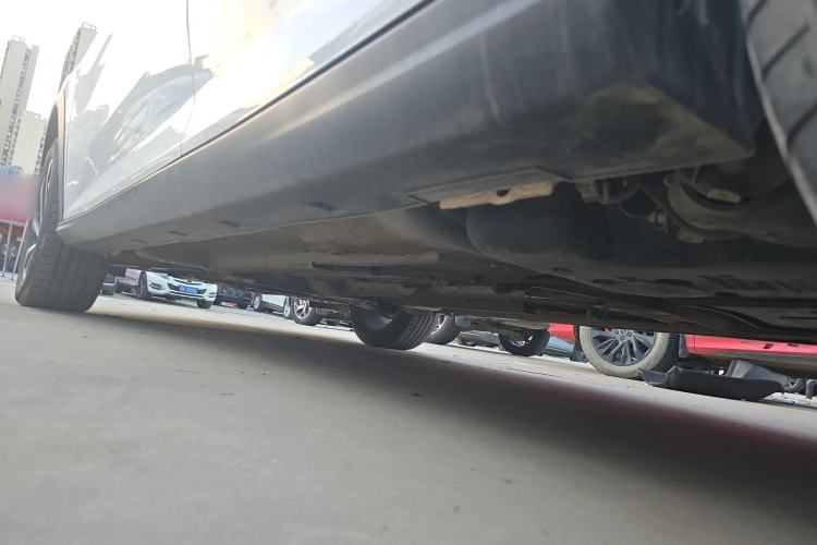 Used Dongfeng Aeolus Yixuan GS 2021 230T Automatic Star-Chasing Edition Chassis Rear Left
