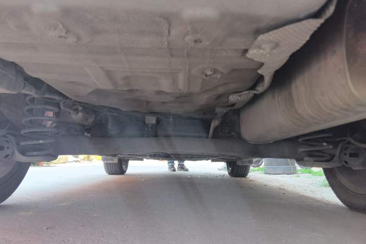 Used Dongfeng Aeolus Yixuan GS 2021 230T Automatic Star-Chasing Edition Chassis Rear