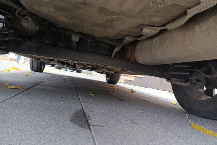 Used Dongfeng Aeolus Yixuan GS 2021 230T Automatic Star-Chasing Edition Chassis Rear