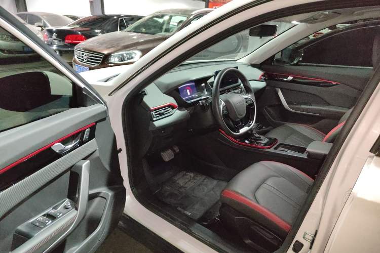 Used Dongfeng Aeolus Yixuan GS 2021 230T Automatic Star-Chasing Edition Driver Seat