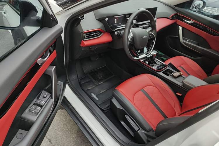 Used Dongfeng Aeolus Yixuan GS 2021 230T Automatic Star-Chasing Edition Driver Seat