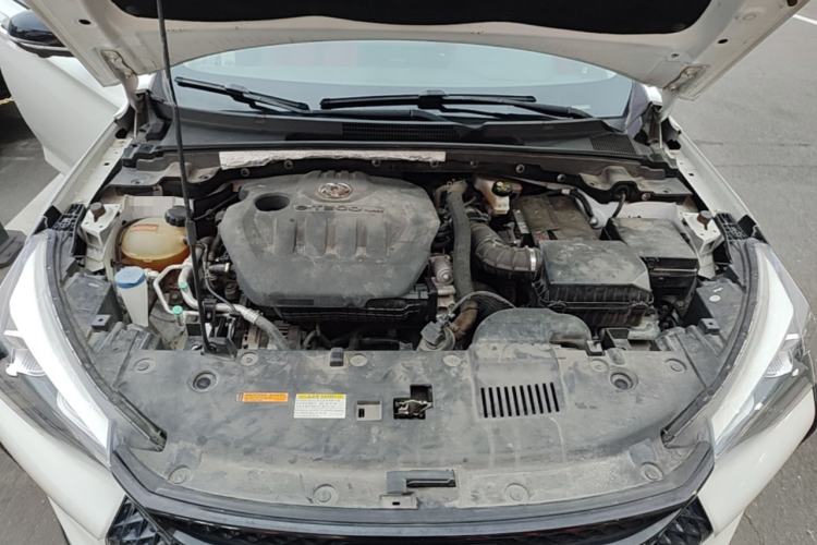 Used Dongfeng Aeolus Yixuan GS 2021 230T Automatic Star-Chasing Edition Engine Bay