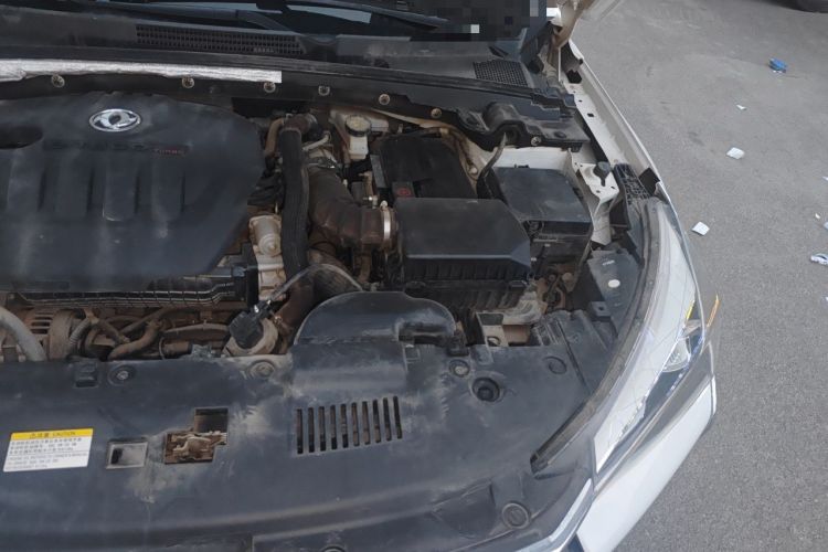 Used Dongfeng Aeolus Yixuan GS 2021 230T Automatic Star-Chasing Edition Engine Bay Left