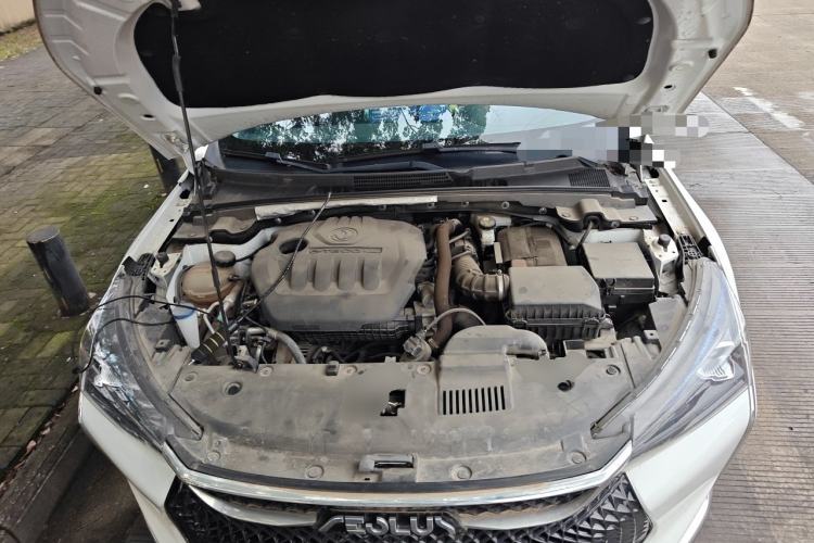 Used Dongfeng Aeolus Yixuan GS 2021 230T Automatic Star-Chasing Edition Engine Bay