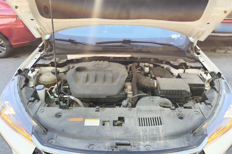Used Dongfeng Aeolus Yixuan GS 2021 230T Automatic Star-Chasing Edition Engine Bay