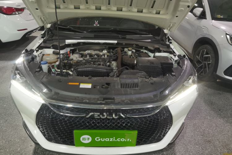 Used Dongfeng Aeolus Yixuan GS 2021 230T Automatic Star-Chasing Edition Engine Bay
